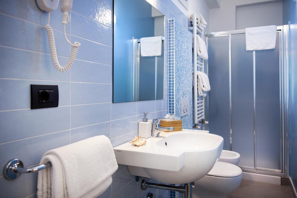 My Place Hotel Rimini Bagian luar foto