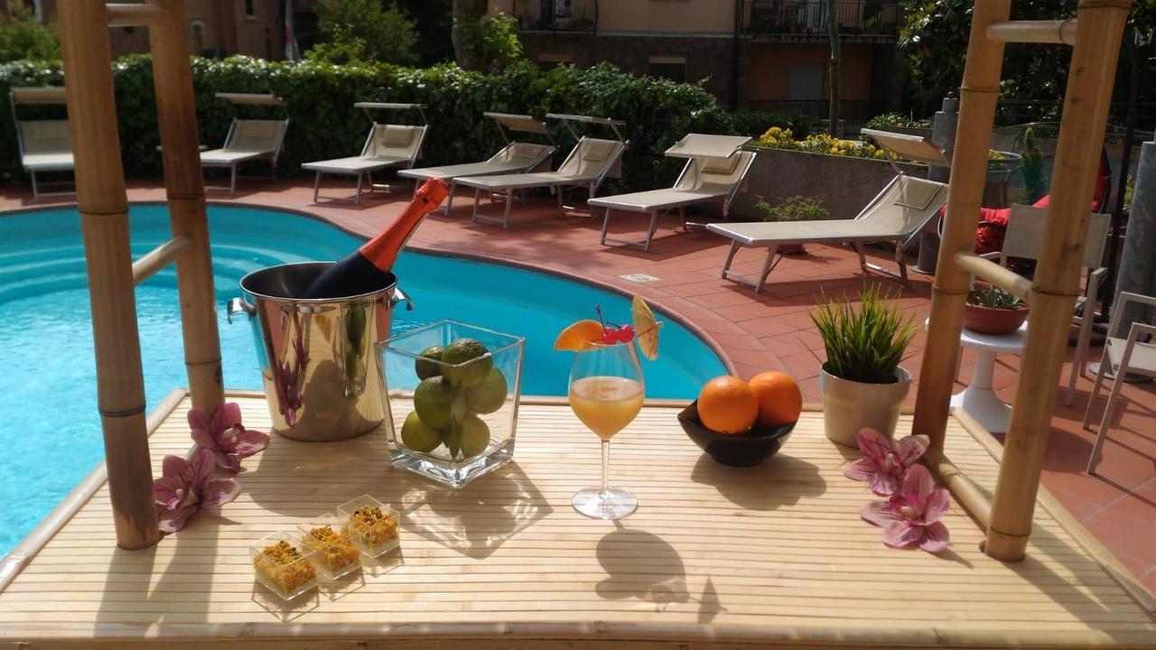 My Place Hotel Rimini Bagian luar foto